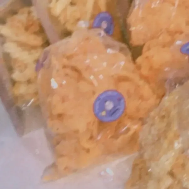 Bánh tráng chiên lắc phô mai