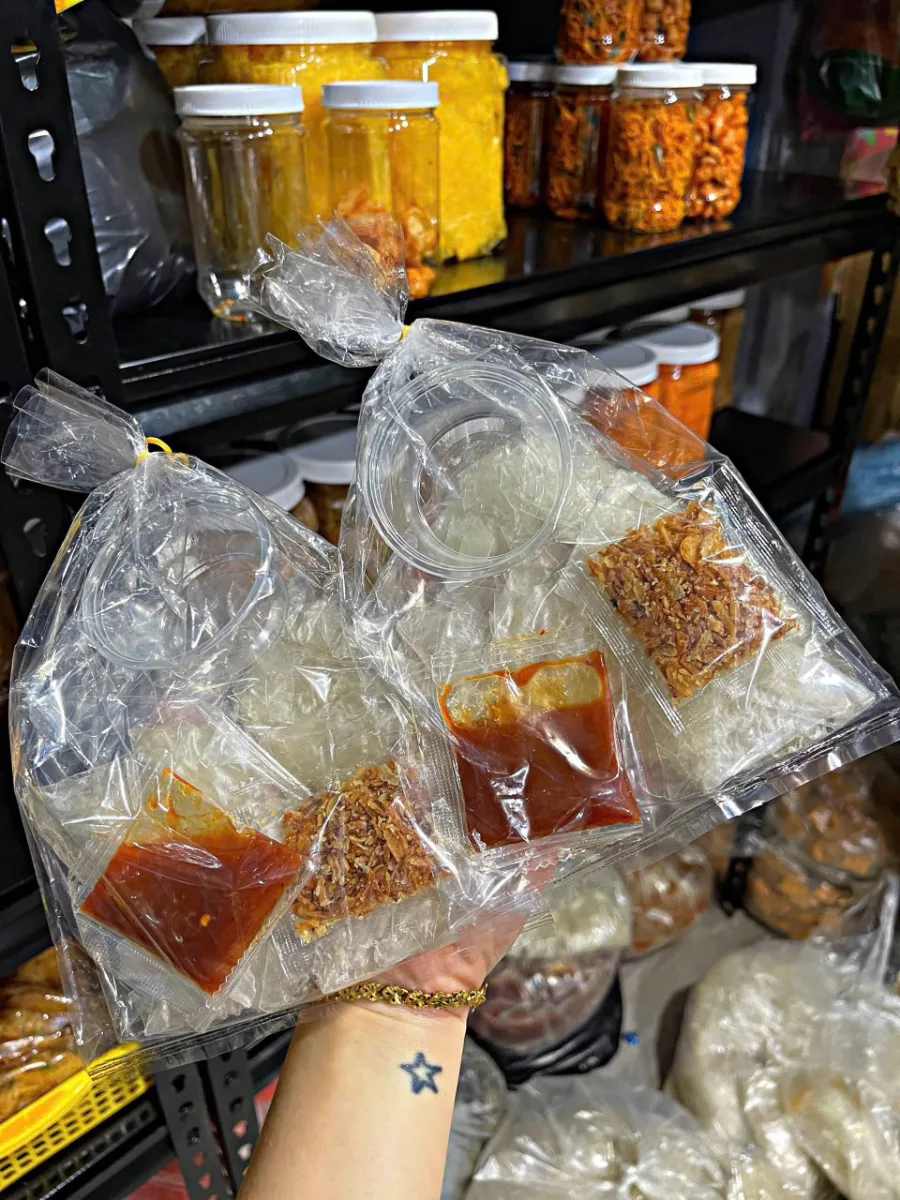 Bánh tráng chấm sệt hành